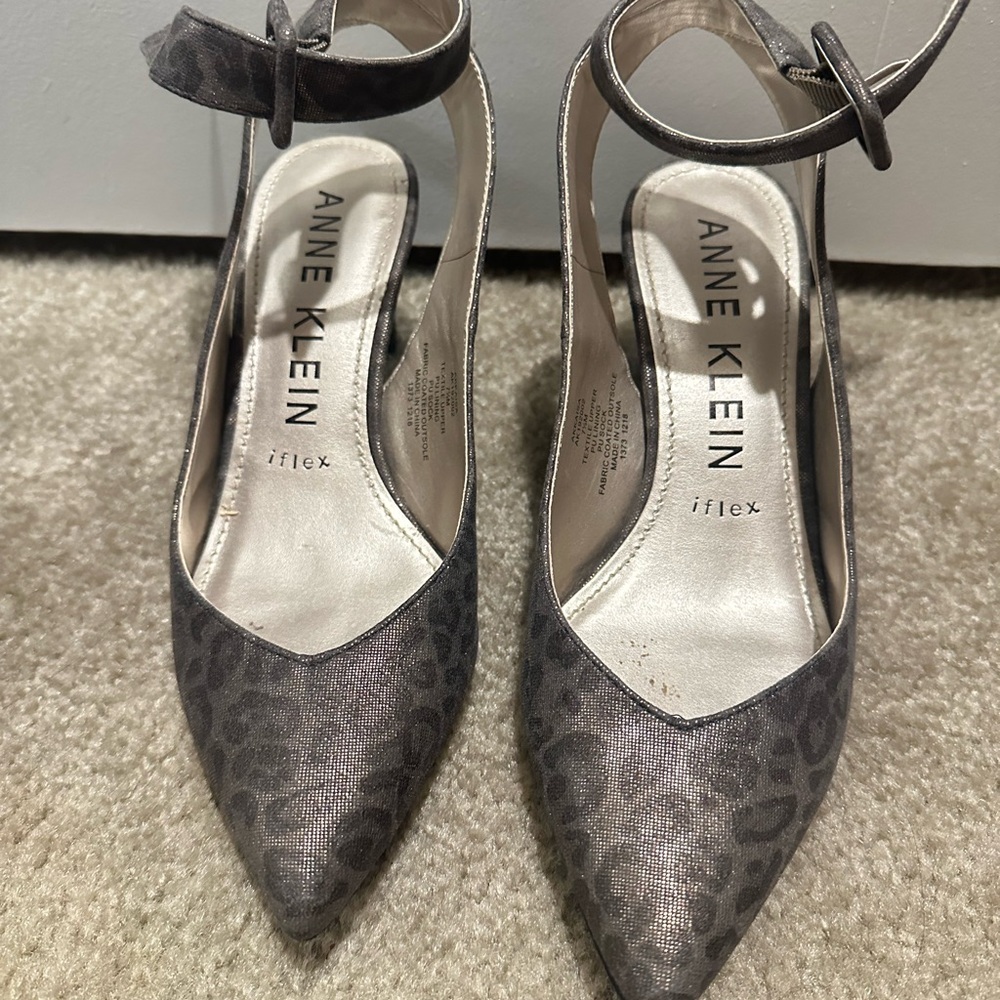 Anne Klein Silver Patterned Heels - image 1